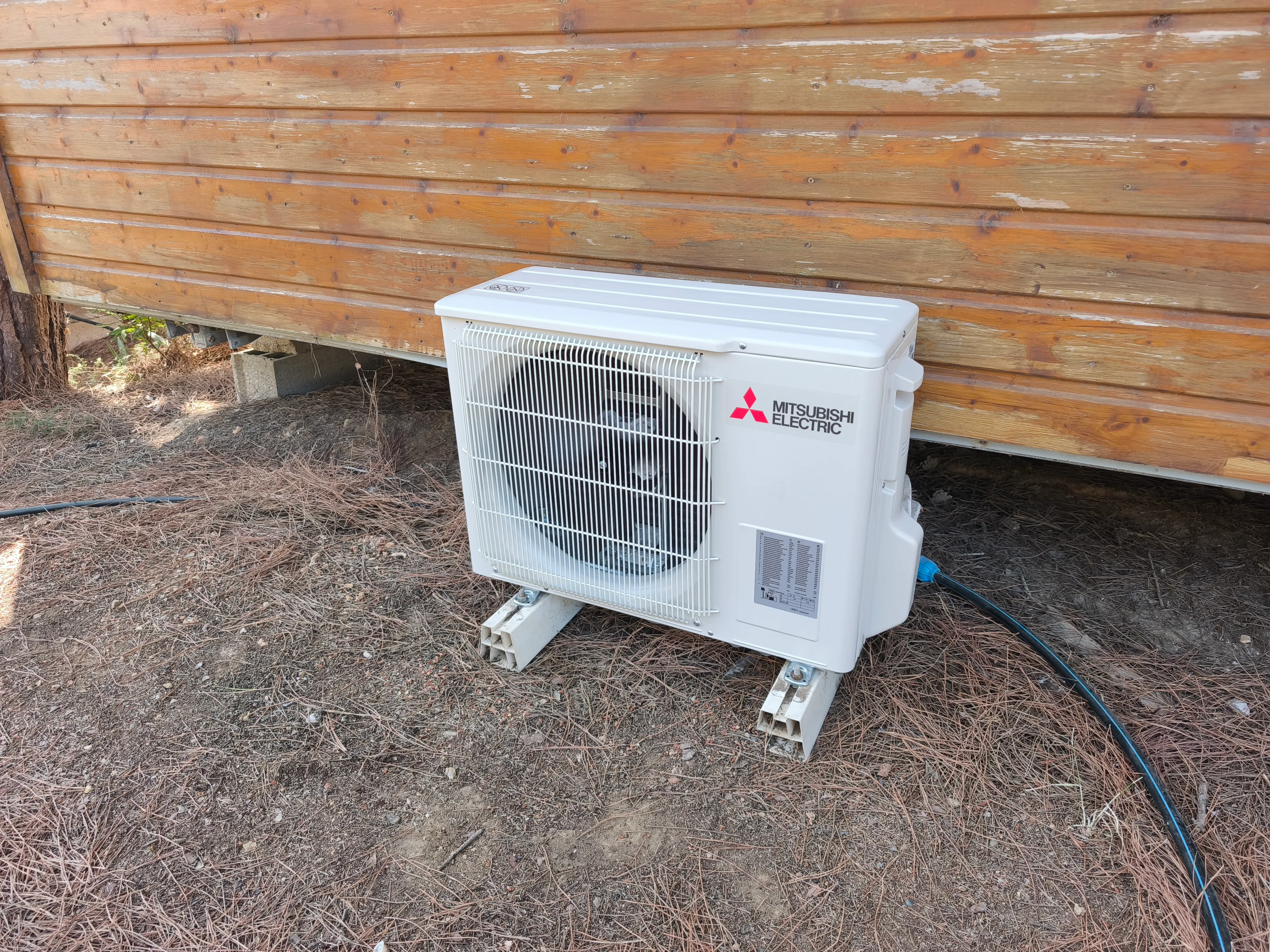Installation Climatiseur Mitsubishi Electric à Hyères